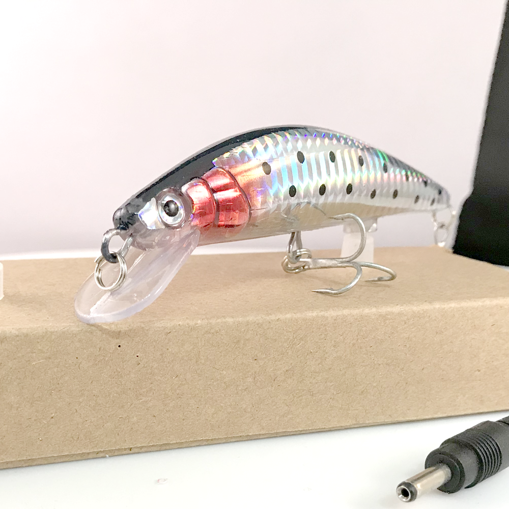USB Rechargeable Twitching Fishing Lures Bait Light Buzzing Lure Fish with hooks