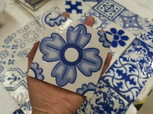 100pcs 3D Blue and White Glossy Tiles for Bathroom Kitchen Dining Area