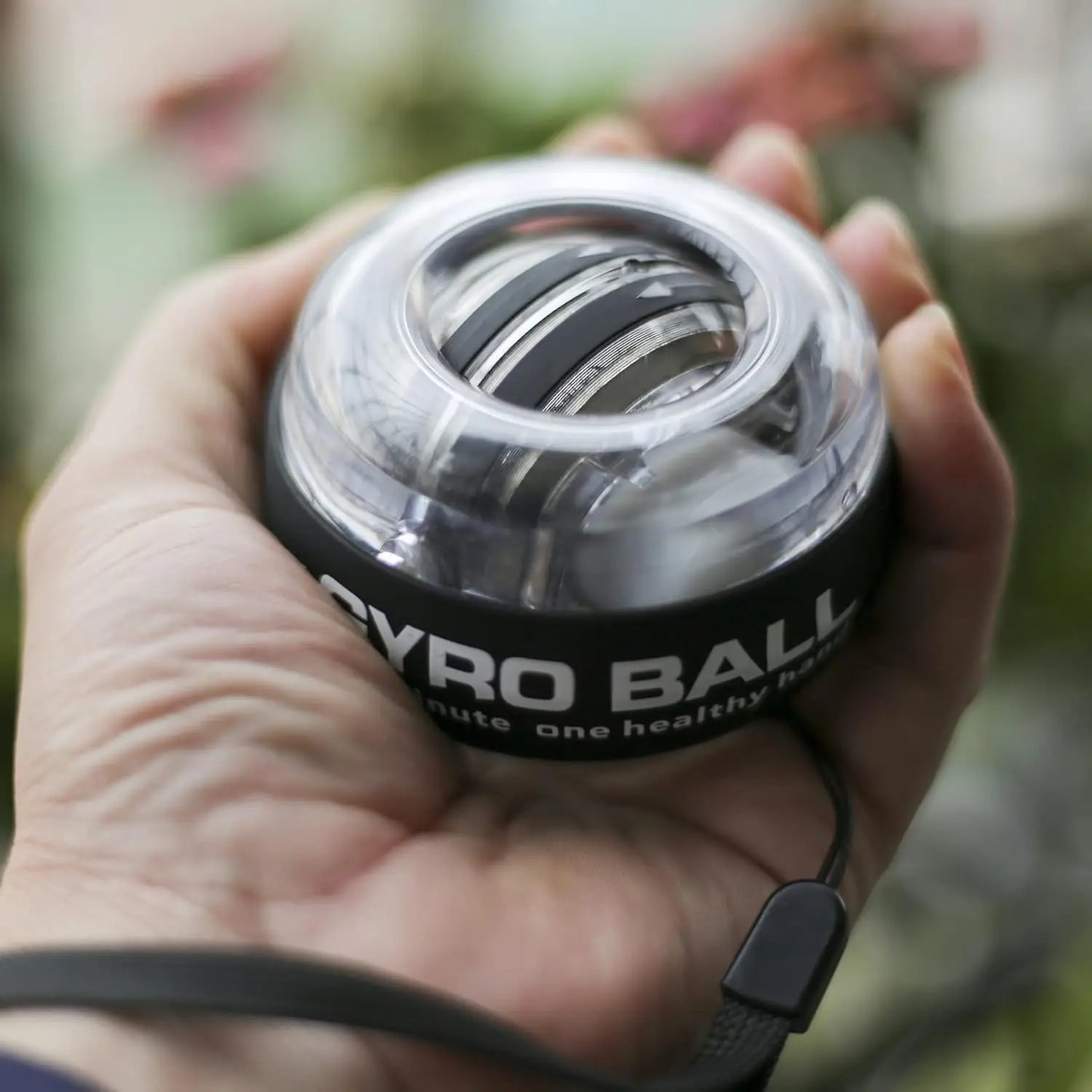 Gyroscopic Wrist Ball Forearm Trainer Self-Starting Power Exerciser