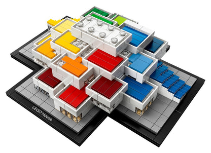 LEGO Architecture 21037 LEGO House | 774 Pieces | Billund Denmark | Retired