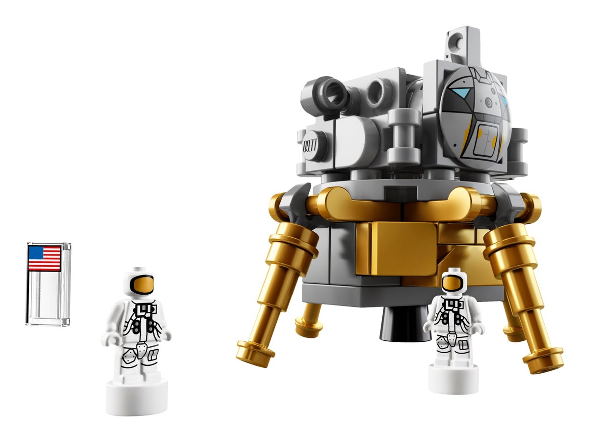 LEGO Ideas 21309 NASA Apollo Saturn V | 1,969 Pieces | 1 Metre Tall | Retired