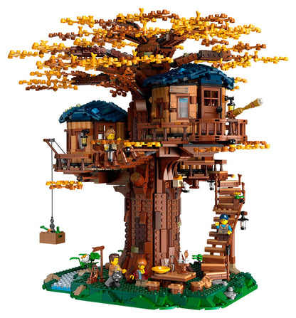 LEGO Ideas 21318 Tree House | 3,036 Pieces | Seasonal Canopies | Retired