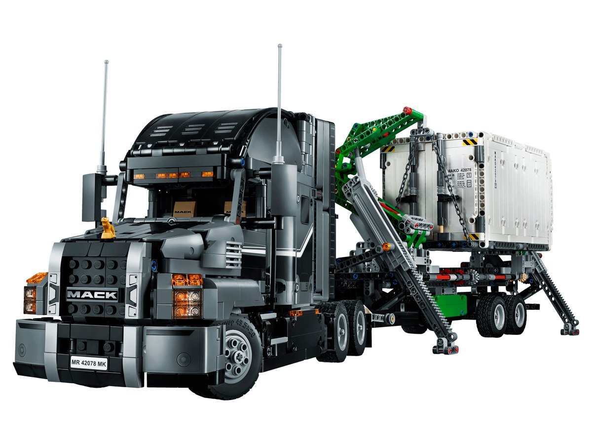LEGO Technic 42078 Mack Anthem | 2,595 Pieces | Retired Collectible